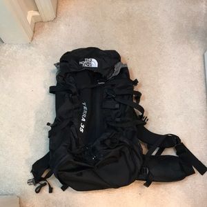 North face backpack!!